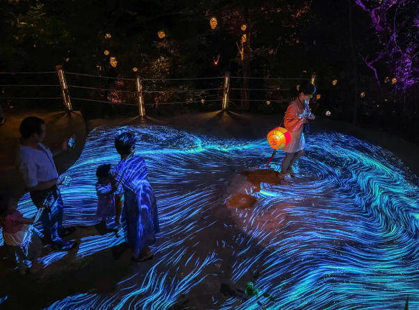 沉浸式夜游高速发展旅游景区如何抓好夜游风