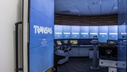明基360°液晶环拼助力新海联海事培训中心
