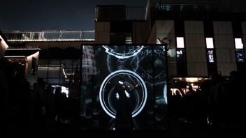 《回路》：未来宗教形态的触及与探求