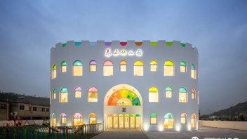 精品案例|<b>天水</b>养正幼儿园——五彩斑斓的童话城堡