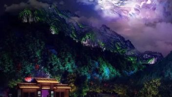 “行浸式”新体验！国内行浸式夜游<b>光影赏析</b>