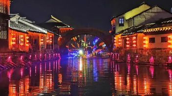如梦如幻，夜游南浔