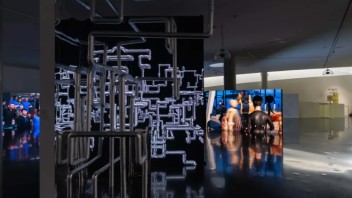 现在是评价跨媒体艺术节的最佳时机吗？