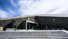 栾川博物馆丨“人在山间游 山在景中立”的四馆合一城市文化展示综合体