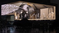 奇幻联动！裸眼3D大象与观音桥音乐喷泉嬉水共舞