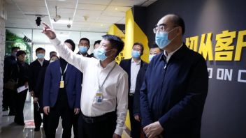 大庆市委副书记、市长李岩松一行莅临思特科技<b>调研指导</b>
