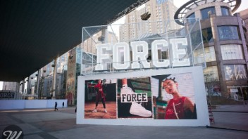 NIKE AIR FORCE PROJECTION MAPPING OOH