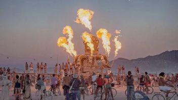 2024<b>火人节</b>，燃烧的华丽盛宴