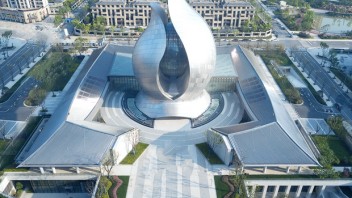 宽创国际 | 新闻内容集锦 协会主席吴为山参观中国建筑科技馆