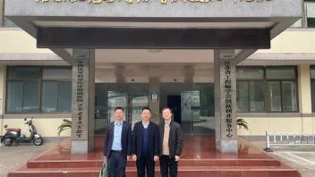 安徽省铜陵市委宣传部常务副部长张进等一行到访南京投石科技