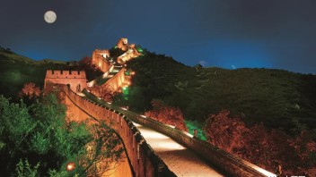 做强夜经济，北京、厦门、佛山等地新添“夜游项目”