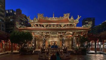 艋舺龙山寺夜景照明：璀璨背后的设计魅力