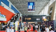 光亚展最火打卡点诞生！视美乐晶耀6P Pro系列引爆现场！