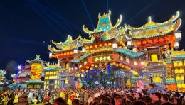 10.68亿！万岁山武侠城背后有何高人？