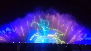 水幕投影在活动演绎中的具体效果和应用有哪些？