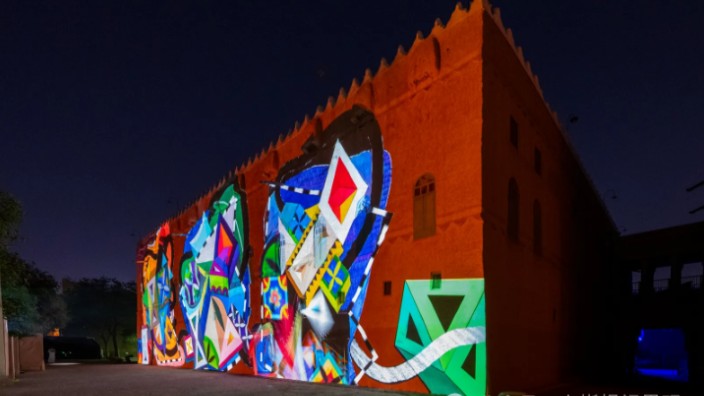 世界上最大的灯光艺术节再次来袭，用光影照亮城市每个角落