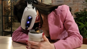 VR多感官体验｜混合现实，吃一口离奇的可视化“未来”米其林大餐！