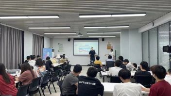 南京投石首个大学<b>机械互动装置</b>课程在南京信息职业技术学院开营