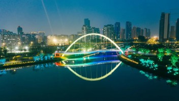 美翻了！江阴锡澄运河<b>公园夜景</b>提升项目欣赏