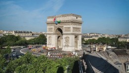 奥运+艺术，巴黎地标变身艺术现场