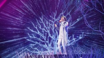 从《流淌的歌声2》，谈特定类型综艺节目的舞美设计