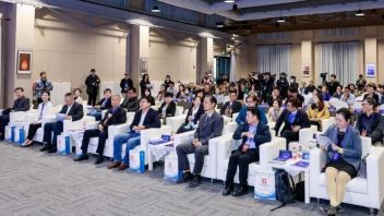 数创未来 虚实互融2024 第八届中国科幻
大会·虚拟现实技术与应用<b>论坛</b>成功举行