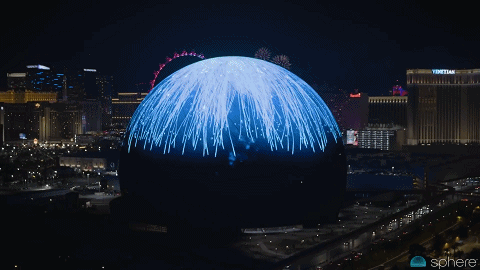 一天广告费328万，全球最大球形沉浸式馆正式开幕