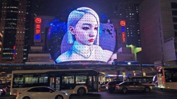 这个2700亿规模的新领域，都是<b>女人</b>撑起来的