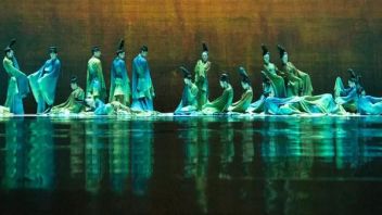 张晓凌：“只此青绿”：古典山水精神的返场与再生——舞蹈诗剧《只此青绿》