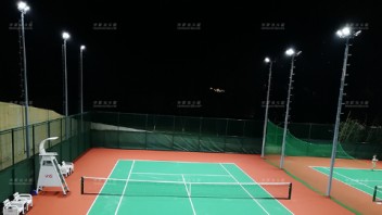 网球场<b>LED灯</b>光|广东北斗星提倡并鼓励引入专业照明技术