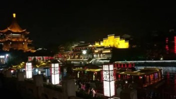苏州夜空下的旅游演艺：疫情、线上、游客与“夜梦”