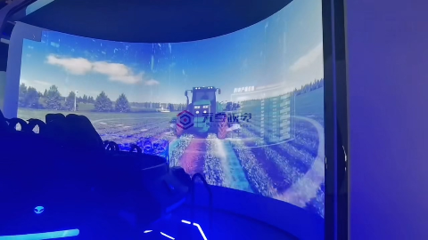 穿越虚拟农田：沉浸式空间内VR技术解锁现代农业无限可能