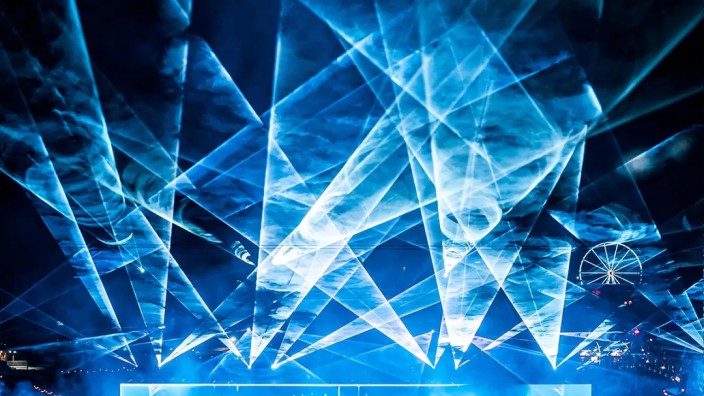 全球顶级电音节 Tomorrowland 如何落地上海？核心团队独家对谈