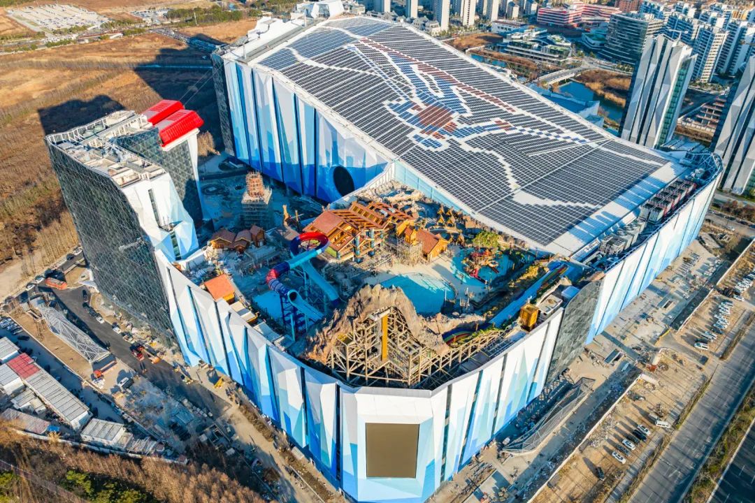 总投资近70亿！全球最大室内滑雪场即将在上海临港开业