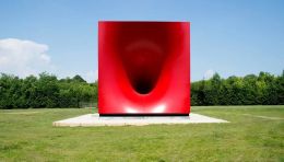 艺术家Anish Kapoor于利物浦大教堂举办《Monadic Singularity》展览