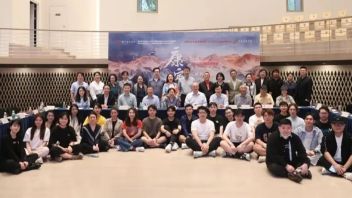 教创演研一体专精打磨献礼  上音召开《<b>康定情歌</b>》首轮演出总结会暨创作座谈会