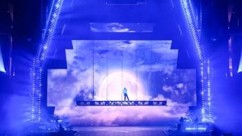 将舞台创意玩到极致，Justin Bieber \
