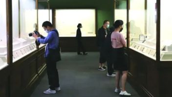 <b>罗伯昭捐赠展</b>：全部藏泉 公诸邦国