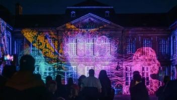 演出活动 | 串联5座地标性纪念碑的沉浸式体验，法国小镇迎来“夜觉醒时代”