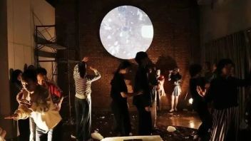 凤凰艺术丨陈界仁x王子月：“溪流如何流淌于超级城市中”<b>对谈回顾</b>