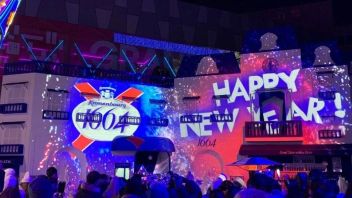 Bidding Farewell to 2020|用一场法式气息的跨年投影秀告别2020