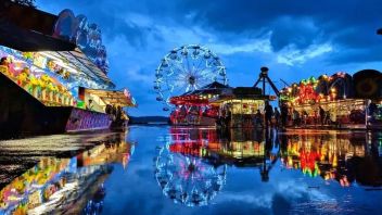 央视热议 | “夜经济”爆发，晚上6-10点成为旅游黄金时间