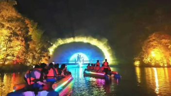 “行浸式”新体验：国内“行浸式”光影<b>夜游赏析</b>