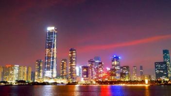 文旅景观照明<b>市场报告</b>：2025年市场规模将达1468亿元！