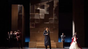 中央戏剧学院表演系2019级话剧影视表演双学位班毕业<b>演出剧目</b>《冬天的故事》上演