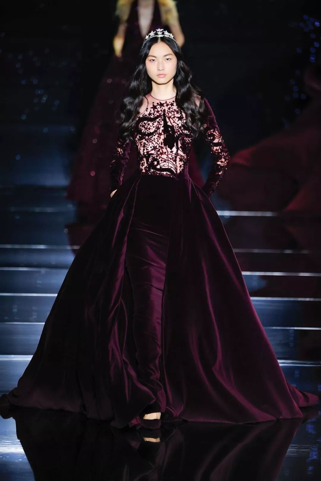 zuhair murad fall couture 2015蕾丝肯定是洛可可风格的代名词之一