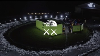 The North Face X <b>KAWS</b> | 在零下20℃的长白山造了一个限时快闪店!