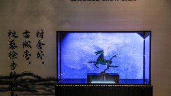 博博会上这个黑科技，打破了博物馆传统显示形态！