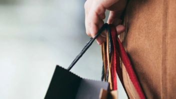 「女性消费」是零售商业的主宰，企业和品牌如何抓住“善变的她们”？