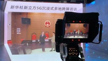 5G沉浸式跨屏 | 利亚德·蓝硕科技助力两会<b>“异地同屏”</b>访谈